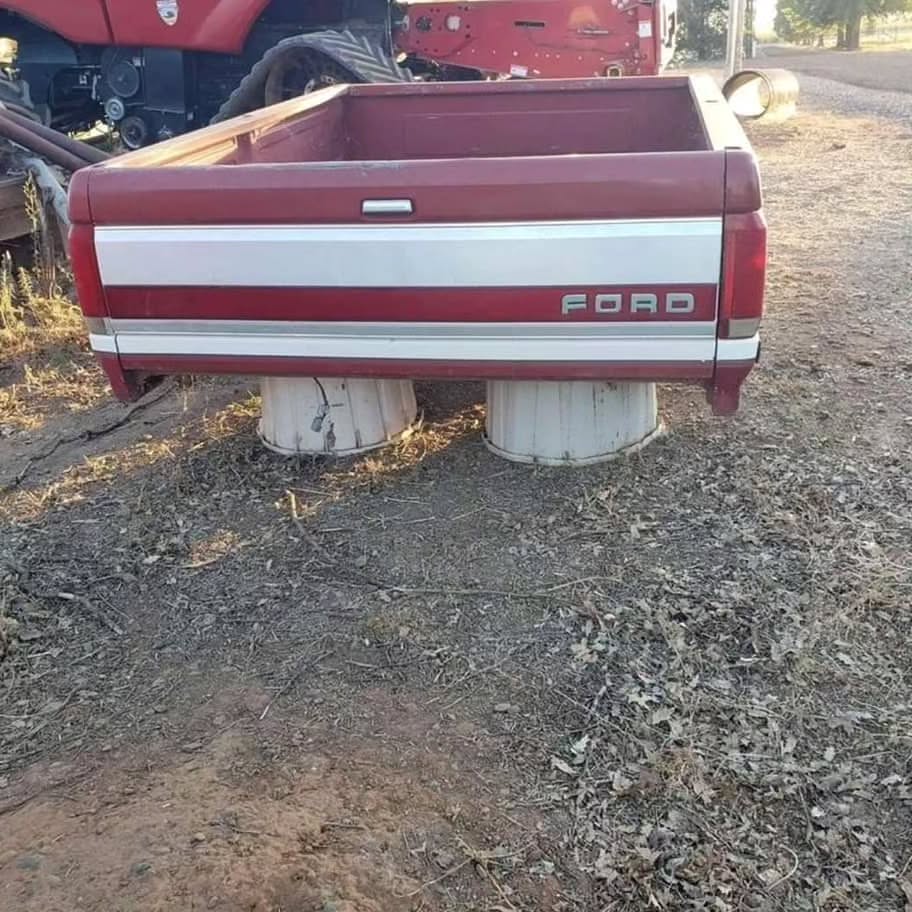 1980-1997 Ford f250 truck Bed