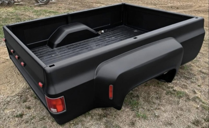 1973–1987 Chevy Squarebody Black Dually Bed